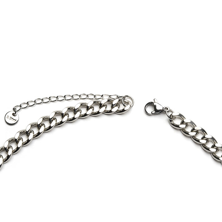 シリコンネックレス(限定商品) 数量限定】エターナルハートジルコニアネックレス | 金属